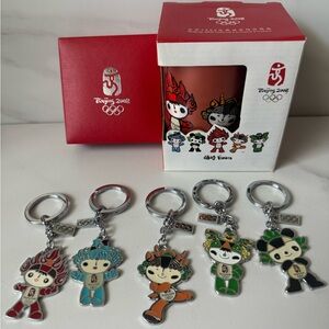 2008 Beijing Olympics mascot keychains (set of 5) + mug bundle